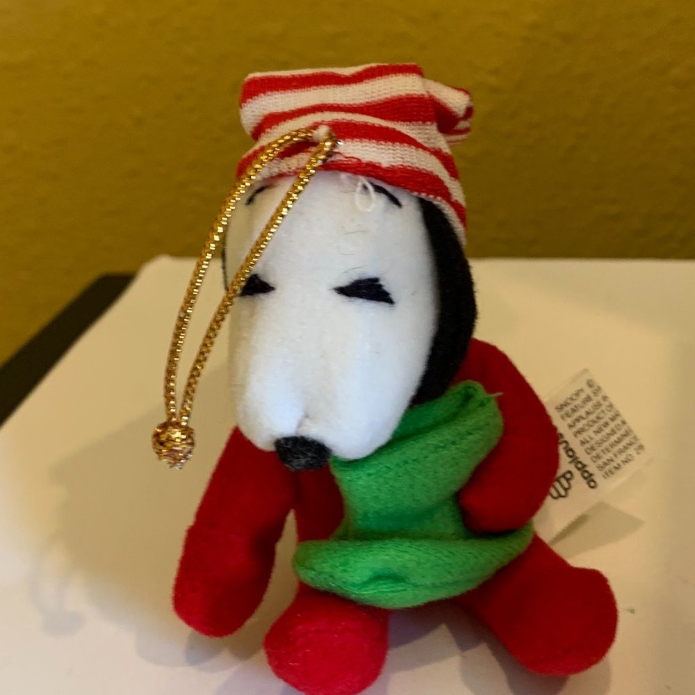 Peanuts Snoopy Christmas Ornament Plush in P.J.'s& Striped Nightcap By Applause